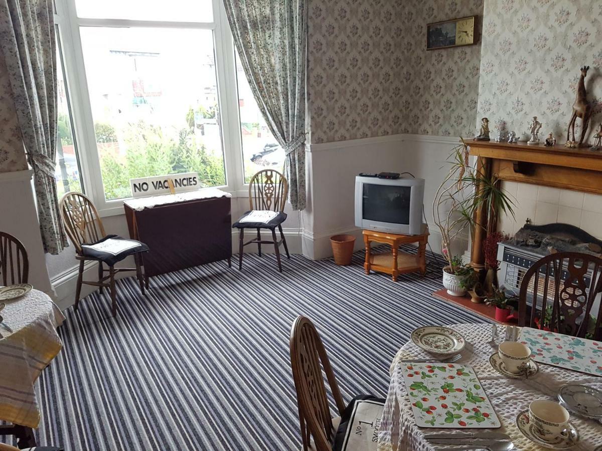 Brookfield Guesthouse Cleethorpes Bagian luar foto