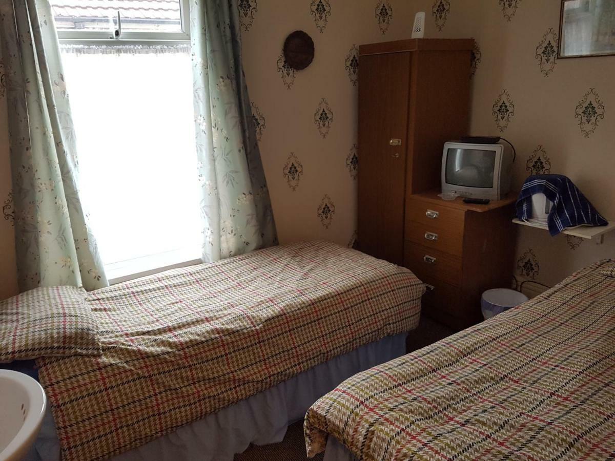 Brookfield Guesthouse Cleethorpes Bagian luar foto